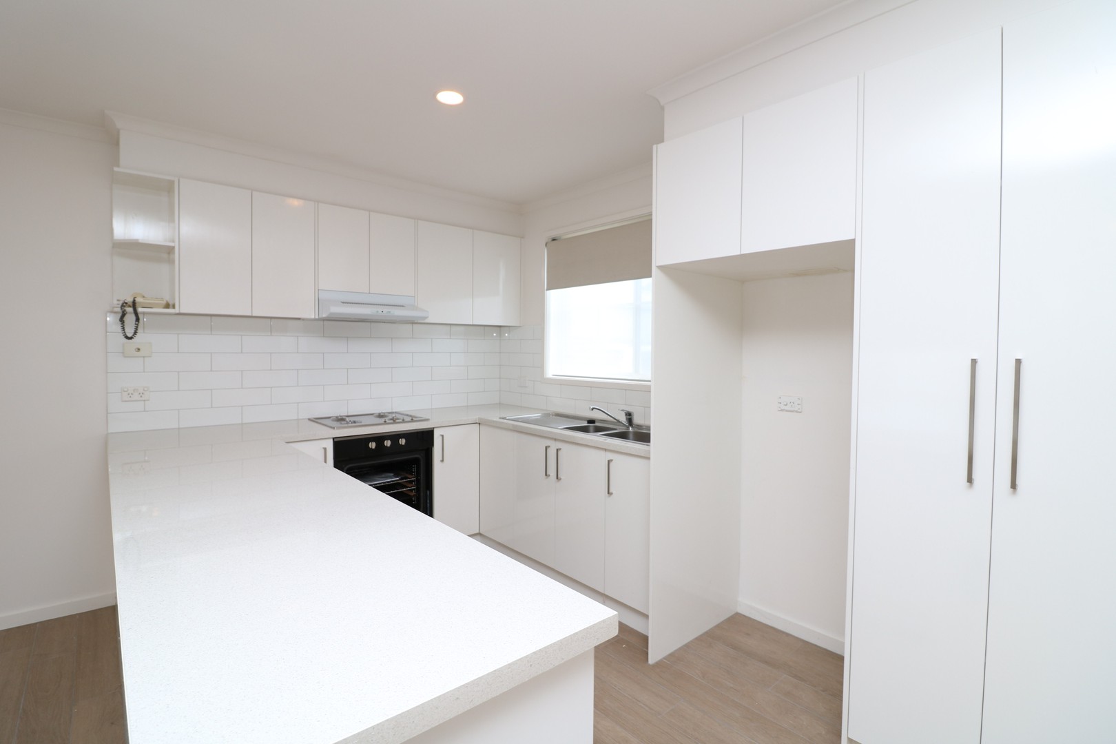 2/54 Collins Street, Geelong West, VIC 3218 - Thumbnail 2 - 22/02/2023