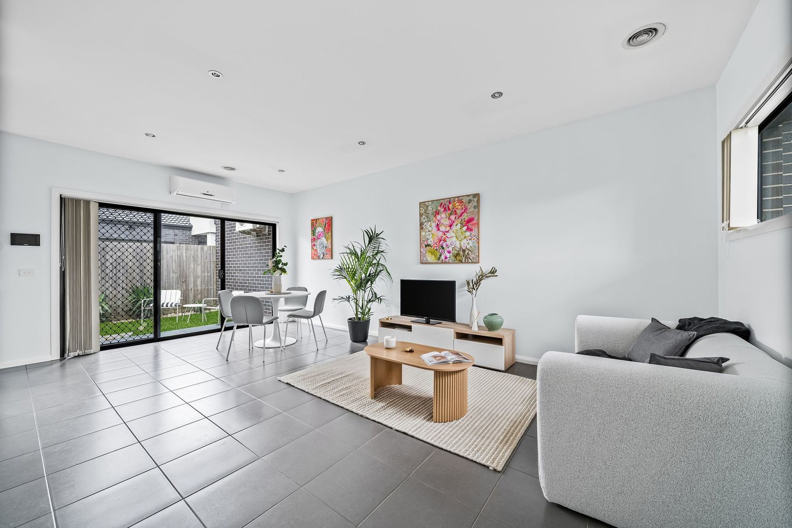 2/54 Pecham Street, Glenroy, VIC 3046 - Thumbnail 2 - 10/03/2026