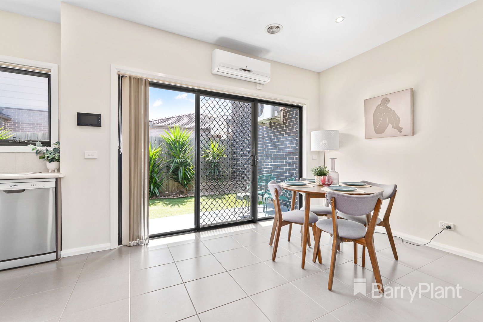 2/54 Pecham StreetGlenroy, VIC 3046, Glenroy - Thumbnail 5