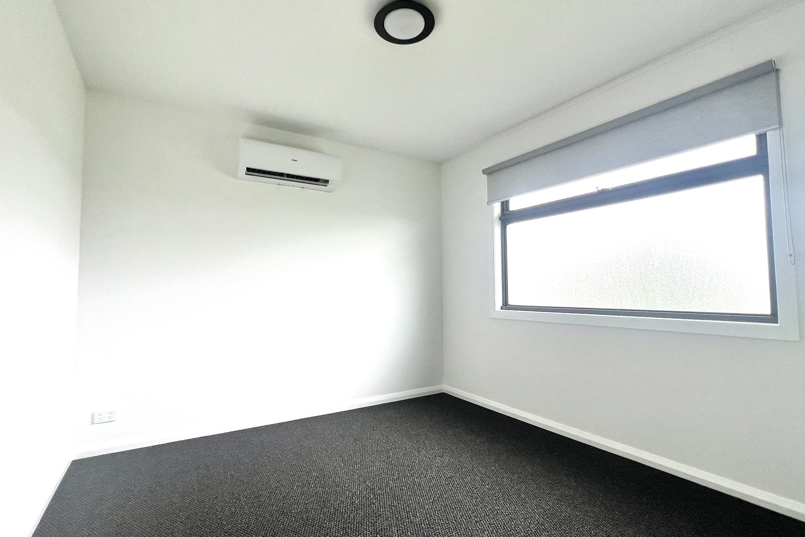 2/54 Walmer Avenue, St Albans, VIC 3021, St Albans - Thumbnail 4