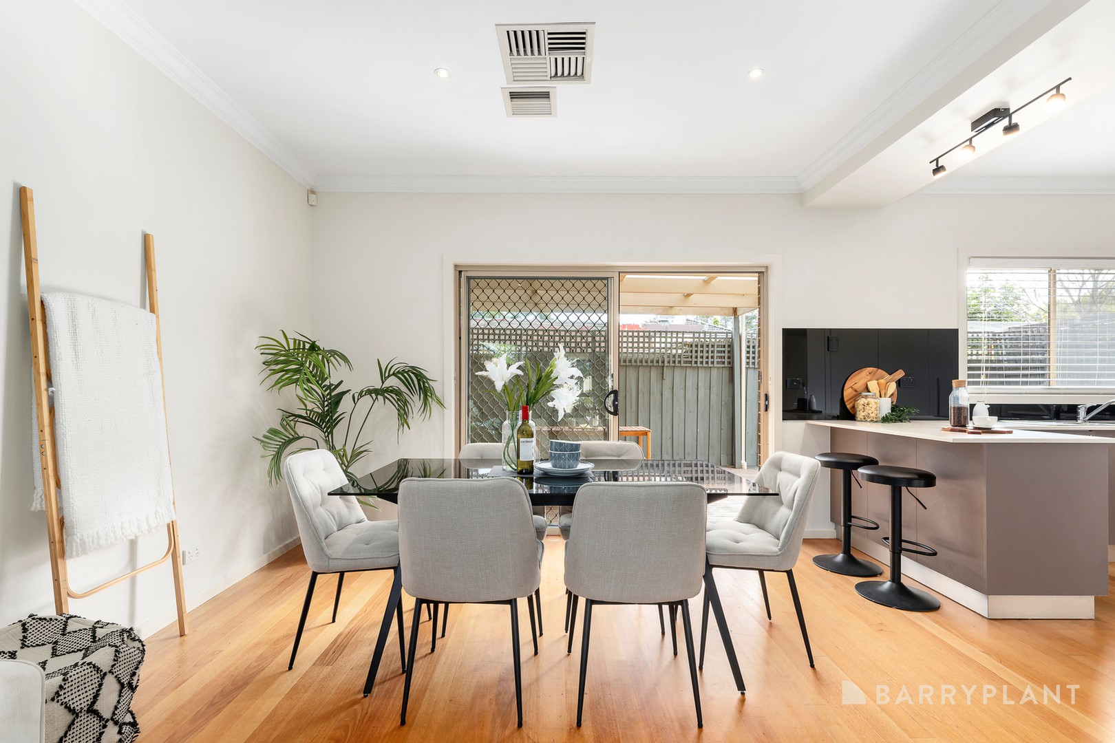 2/54 Watt Avenue, Oak Park, VIC 3046, Oak Park - Thumbnail 3