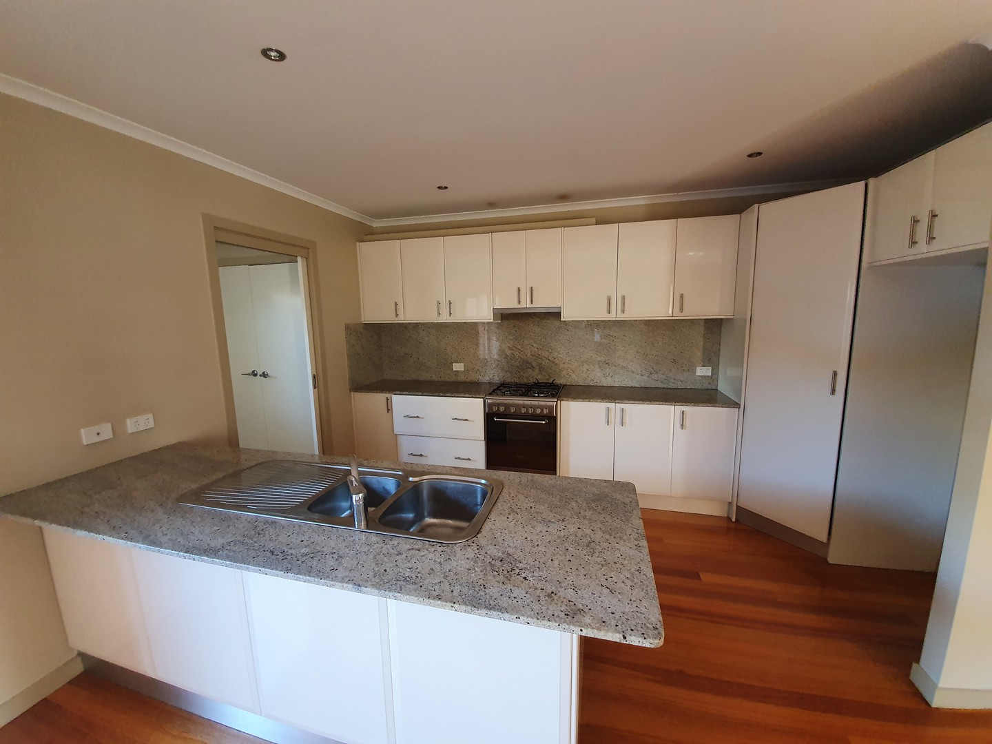 2/55 Castlemaine Street, Yarraville, VIC 3013 - Thumbnail 1 - 25/11/2025