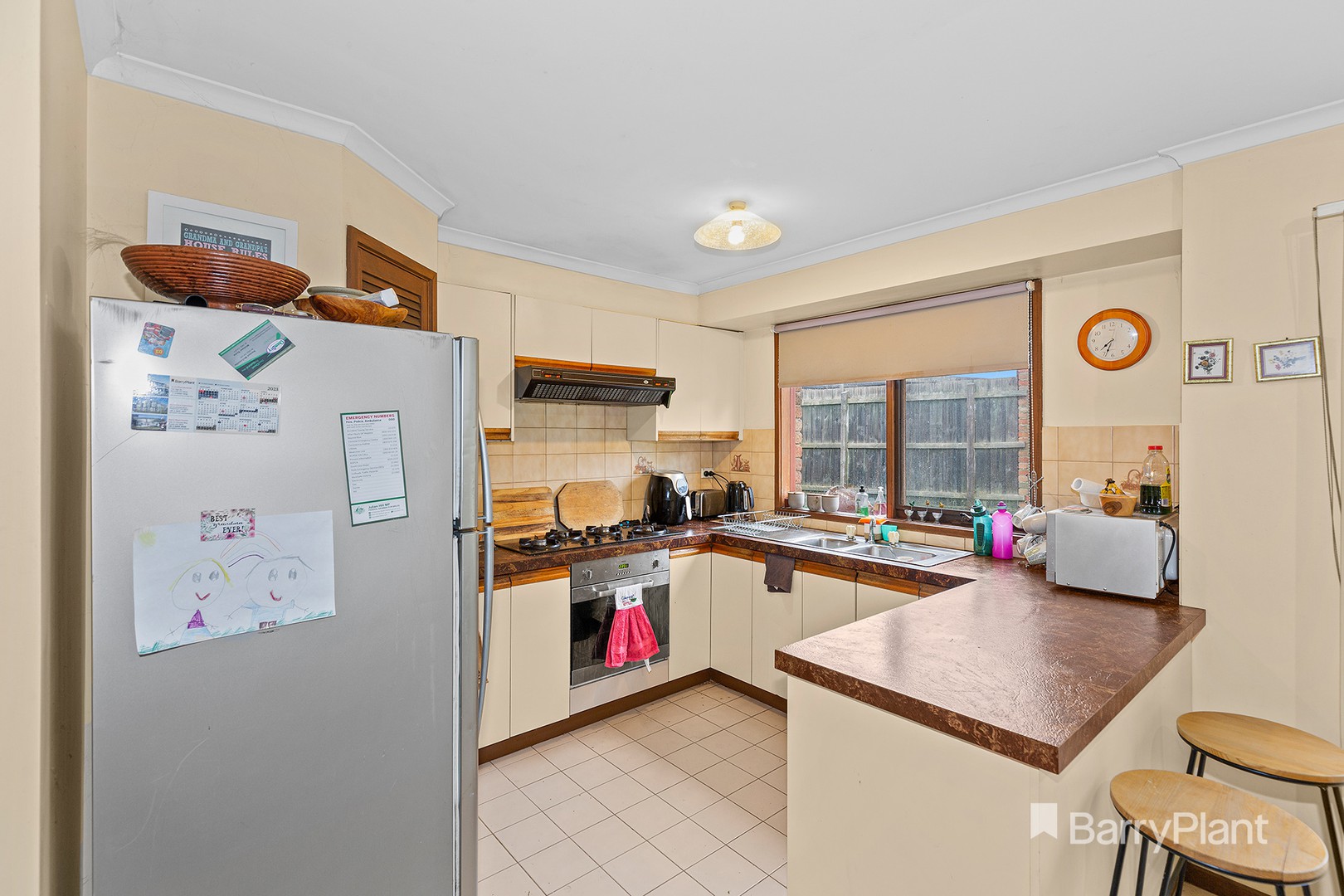 2/55 Collins Crescent, Berwick, VIC 3806, Berwick - Thumbnail 2