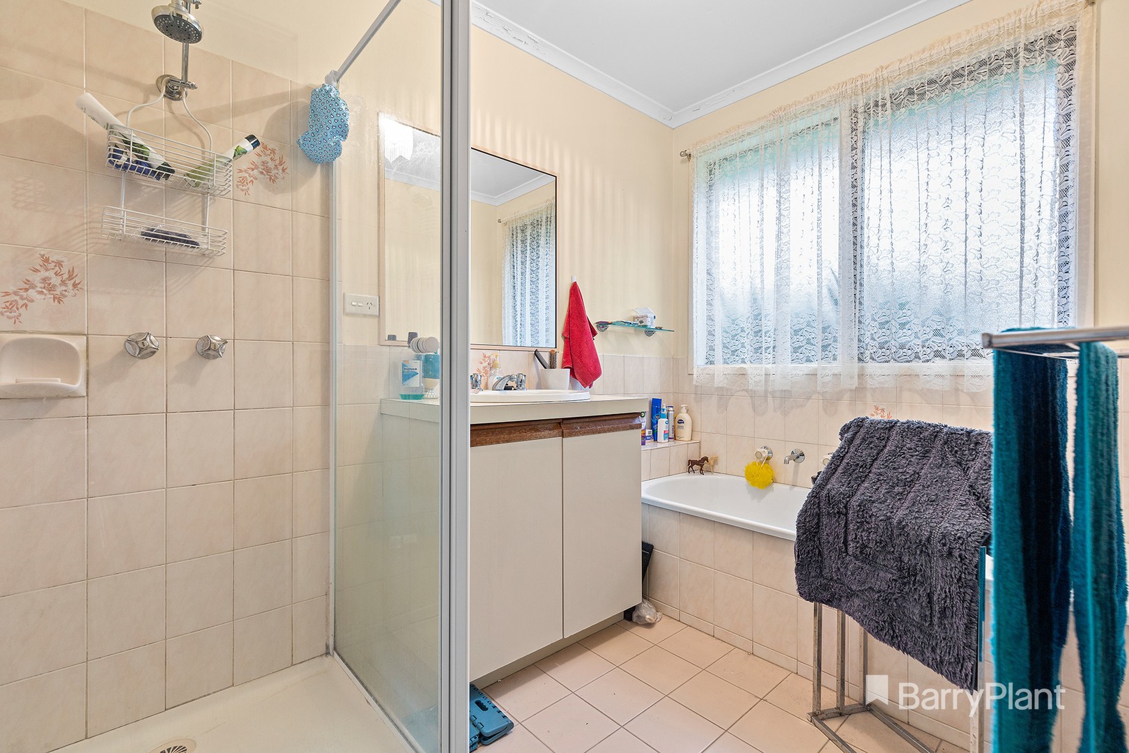 2/55 Collins Crescent, Berwick, VIC 3806, Berwick - Thumbnail 6