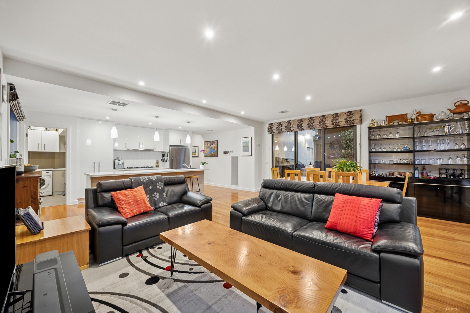 2/55 Percy Street, Mitcham, VIC 3132 - Thumbnail 2 - 28/08/2025