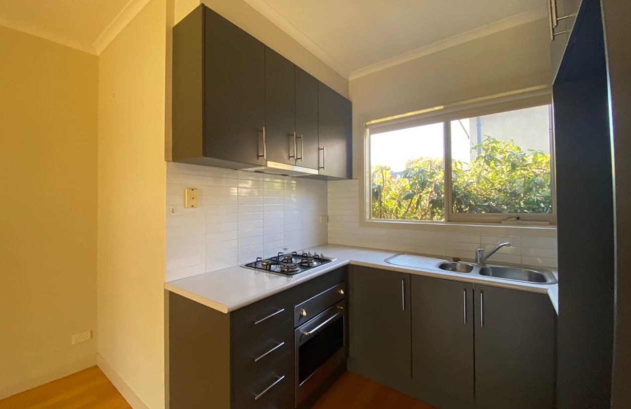 2/56 Yarra Avenue, Reservoir, VIC 3073, Reservoir - Thumbnail 2