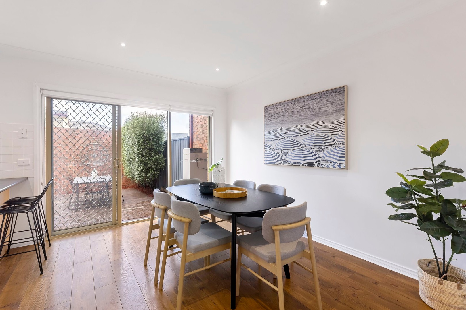 2/57 King Street, Airport West, VIC 3042, Airport West - Thumbnail 4