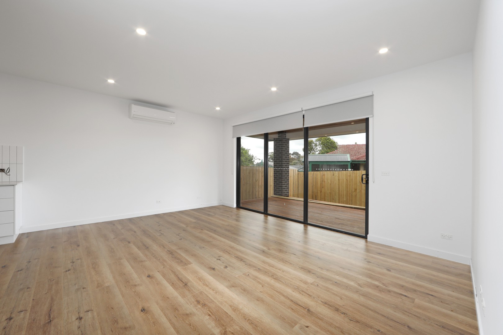 2/57 Kingloch  Parade, Wantirna, VIC 3152, Wantirna - Thumbnail 4