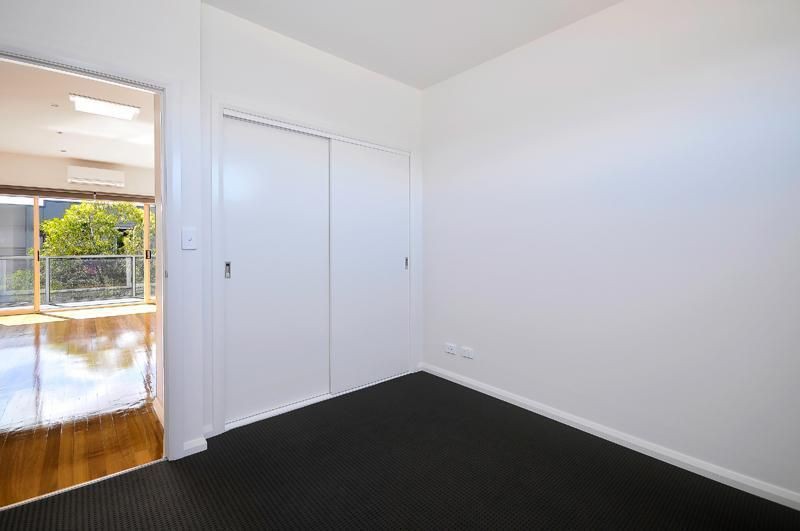 2/57 Parer Road, Airport West, VIC 3042, Airport West - Thumbnail 4