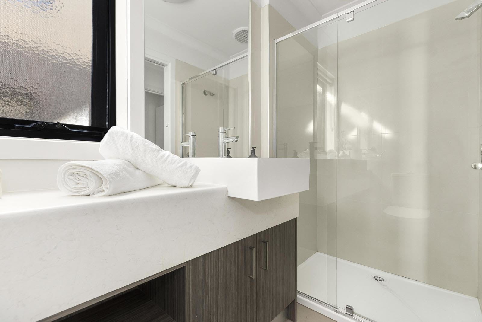 2/58 Miranda Road, Reservoir, VIC 3073, Reservoir - Thumbnail 4