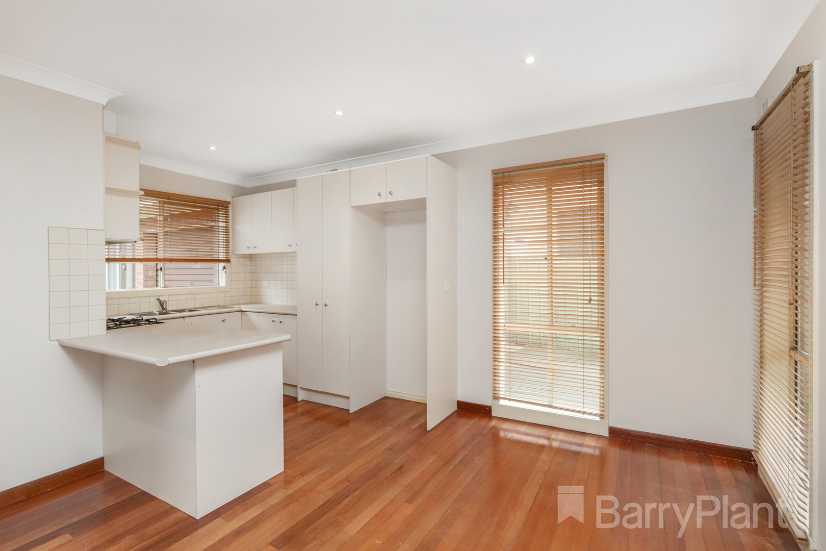 2/58 Sandford Avenue, Sunshine North, VIC 3020, Sunshine North - Thumbnail 5