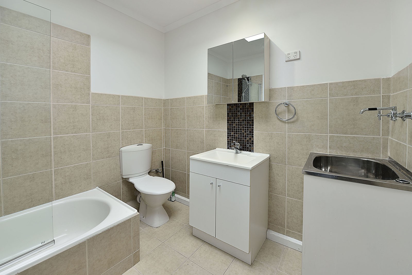 2/58 Sharps Rd, Tullamarine, VIC 3043, Tullamarine - Thumbnail 4
