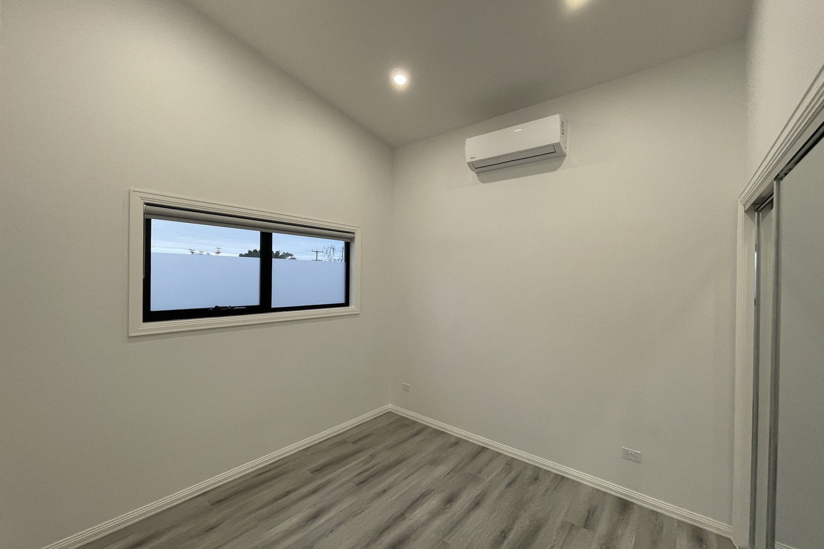 2/59 Barry Street, Reservoir, VIC 3073, Reservoir - Thumbnail 8