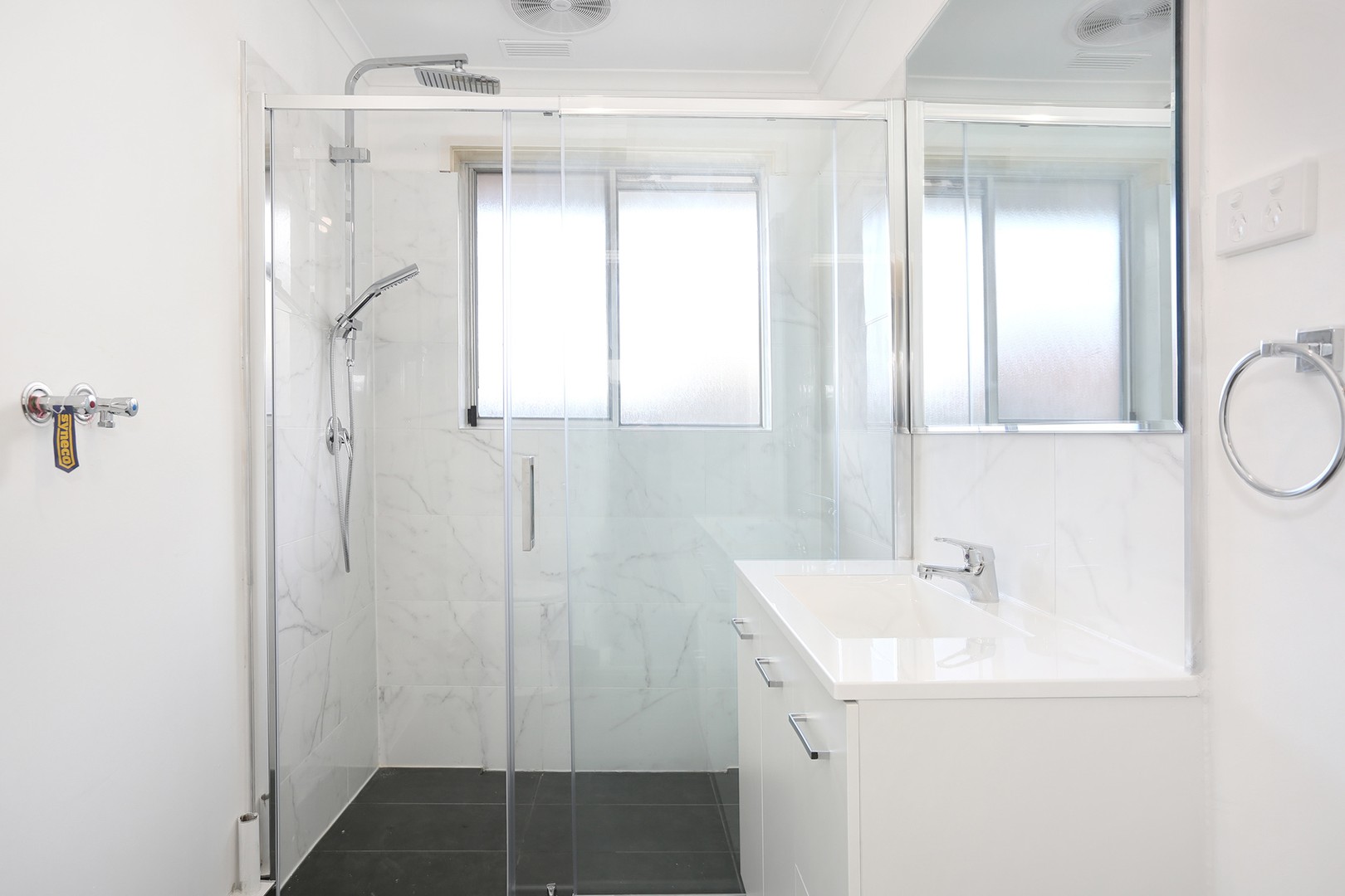 2/6 Bawden Court, Pascoe Vale, VIC 3044, Pascoe Vale - Thumbnail 6