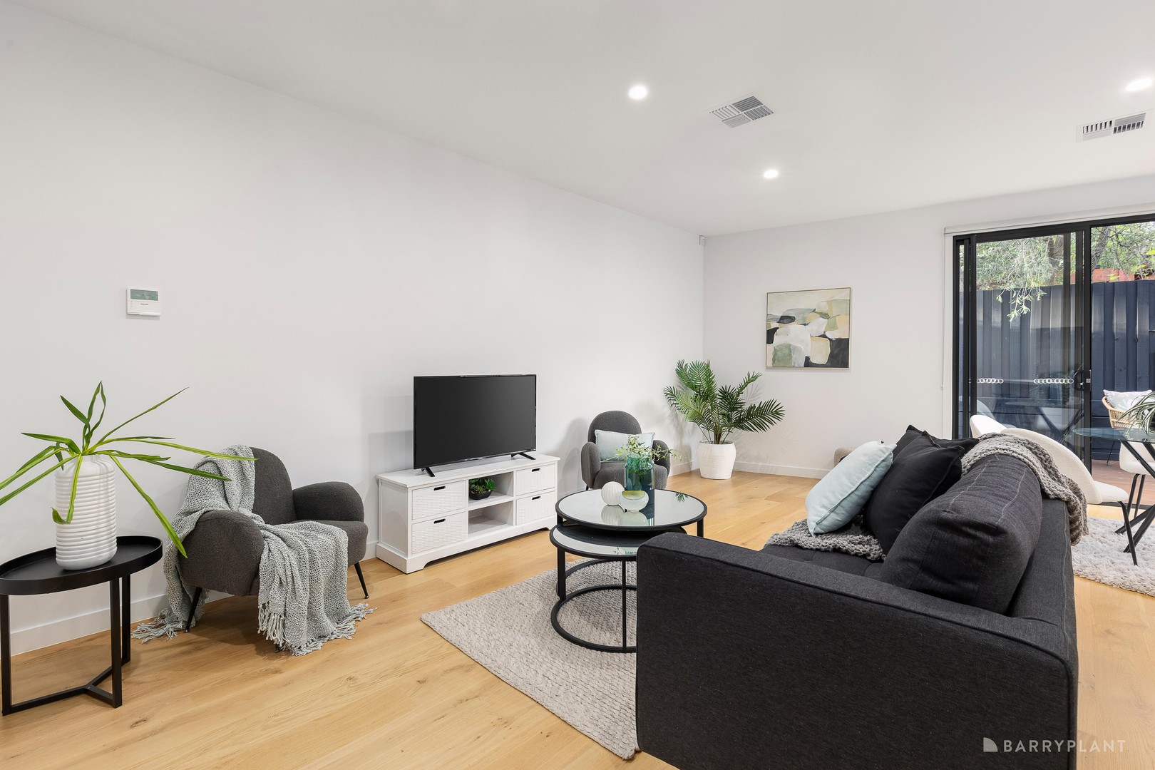 2/6 Boronia Grove, Doncaster East, VIC 3109, Doncaster East - Thumbnail 5