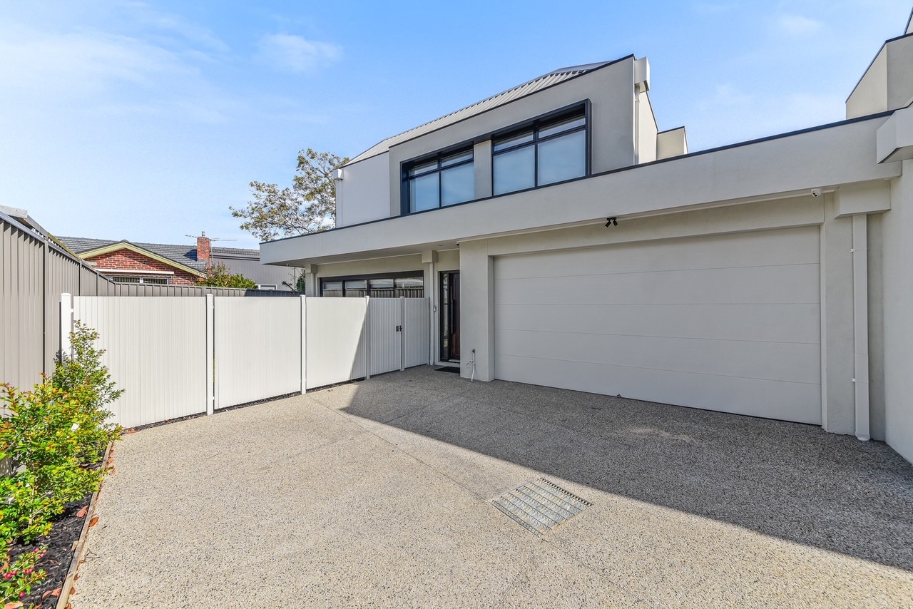 2/6 Coolabah Avenue, Glen Waverley, VIC 3150, Glen Waverley - Thumbnail 2
