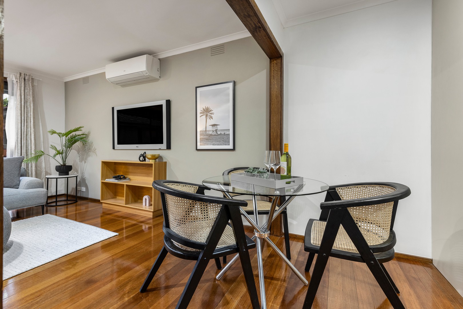 2/6 Devon Street, Box Hill South, VIC 3128, Box Hill South - Thumbnail 2