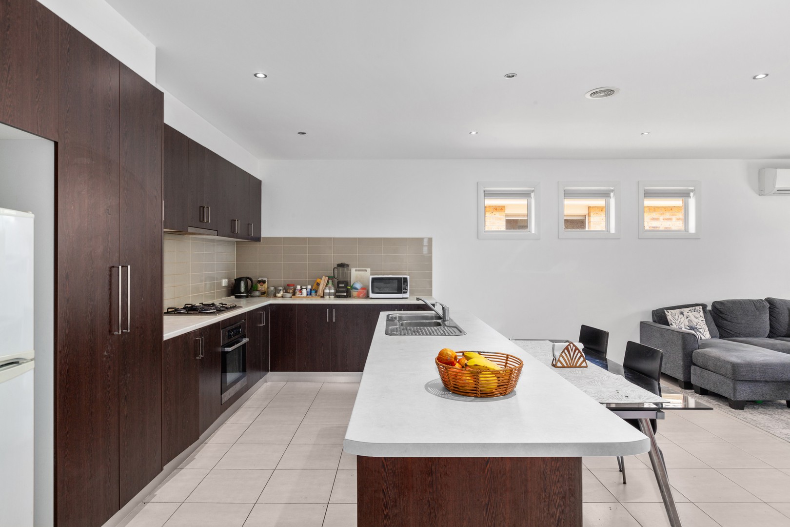 2/6 Eden Place, Wallan, VIC 3756, Wallan - Thumbnail 2