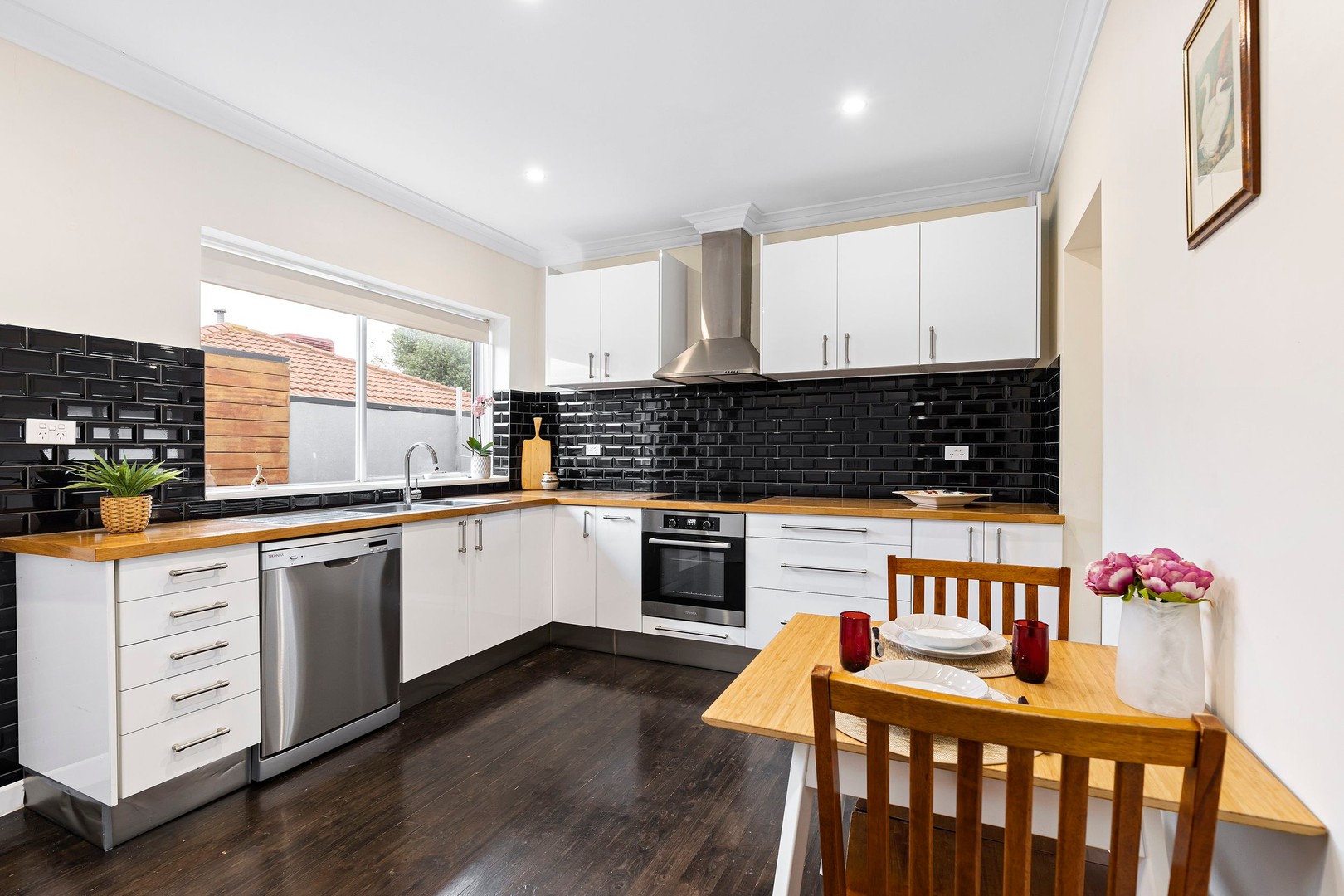 2/6 Etzel Street, Airport West, VIC 3042, Airport West - Thumbnail 3