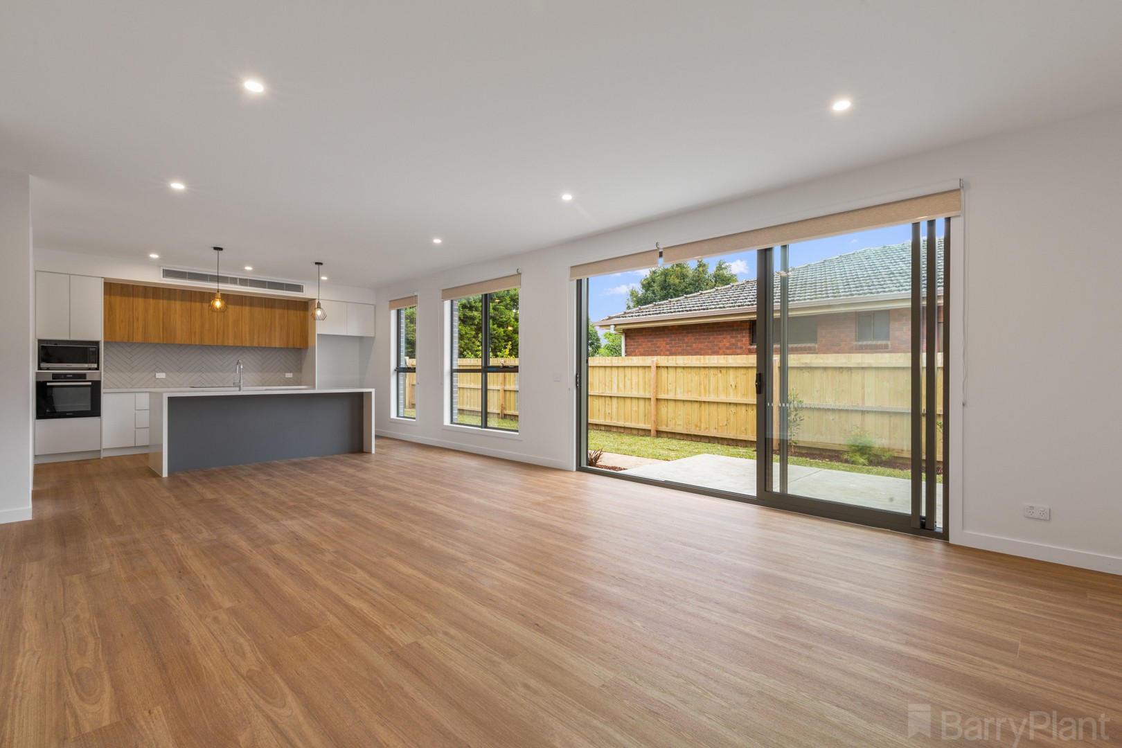 2/6 Gladys Grove, Croydon, VIC 3136, Croydon - Thumbnail 2