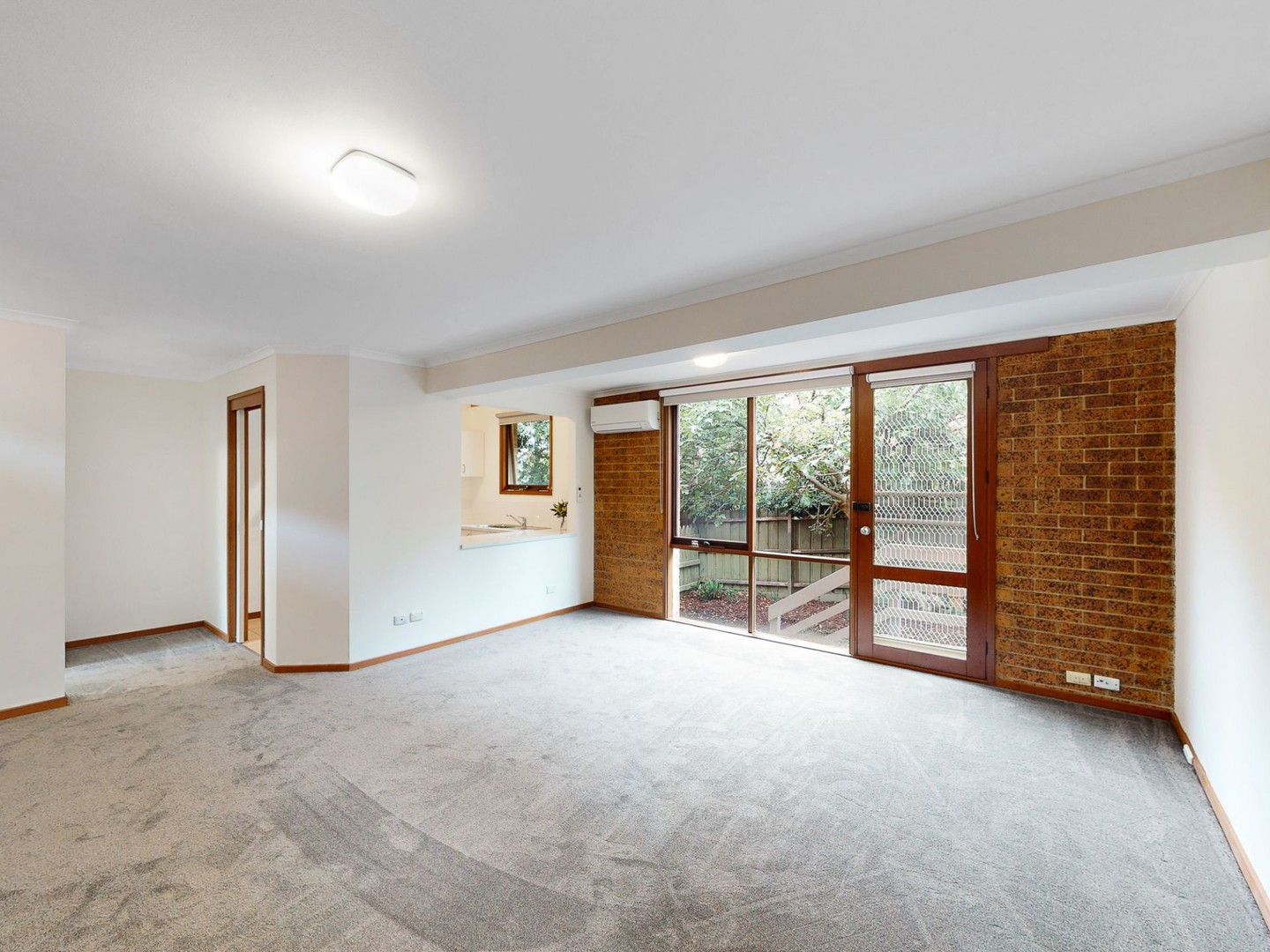 2/6 Howard Street, Box Hill, VIC 3128, Box Hill - Thumbnail 3