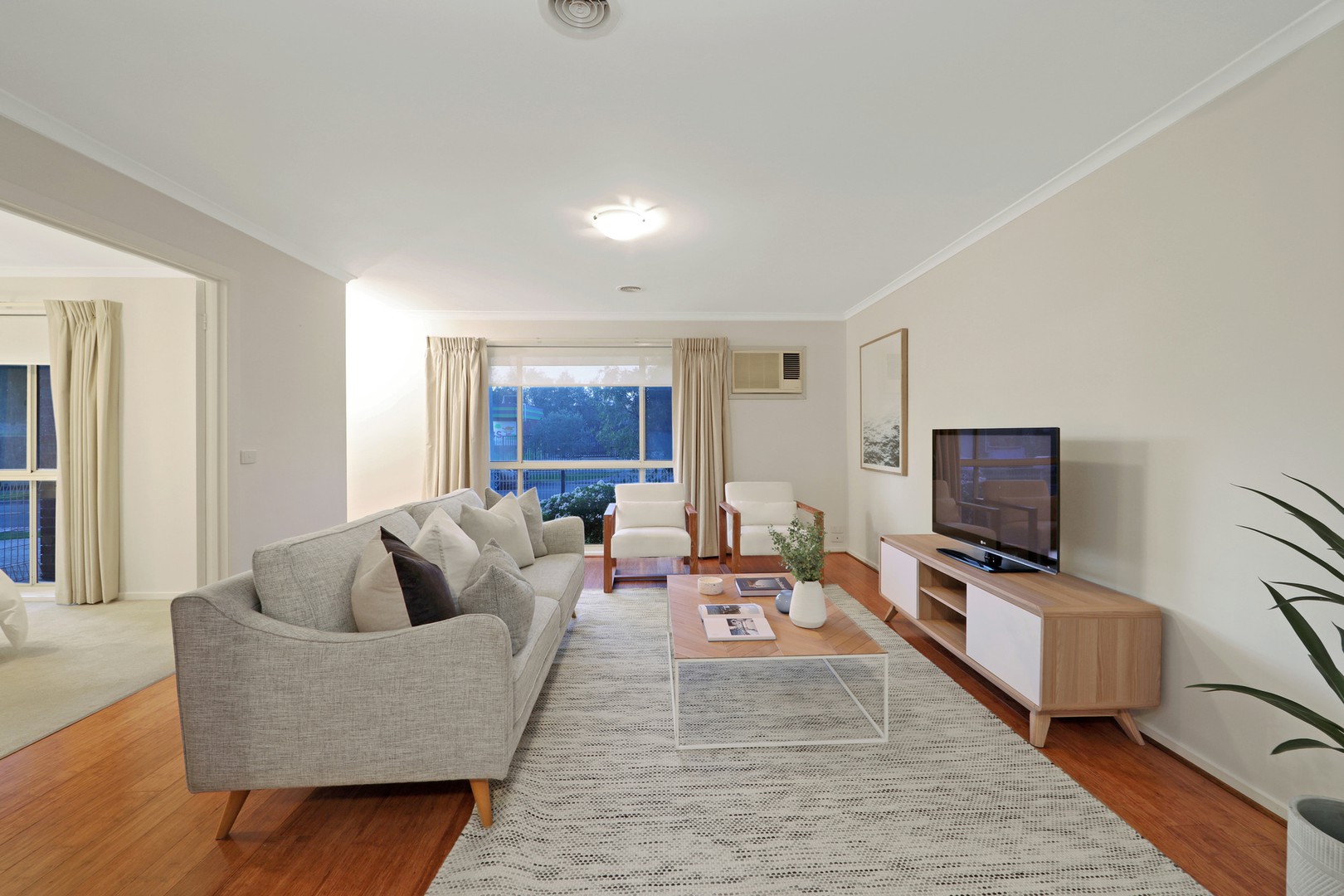 2/6 Jacob Drive, Rowville, VIC 3178 - Thumbnail 2 - 02/07/2024