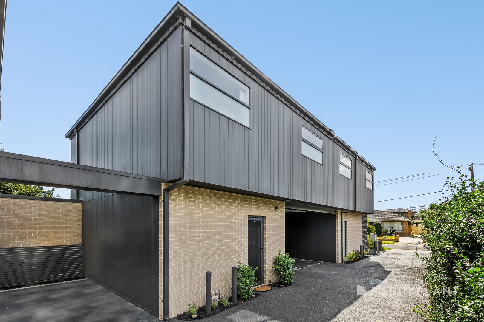 2/6 Locher Avenue, Reservoir, VIC 3073, Reservoir - Thumbnail 2