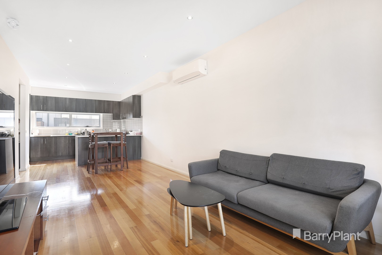 2/6 Lytton Street, Glenroy, VIC 3046, Glenroy - Thumbnail 2