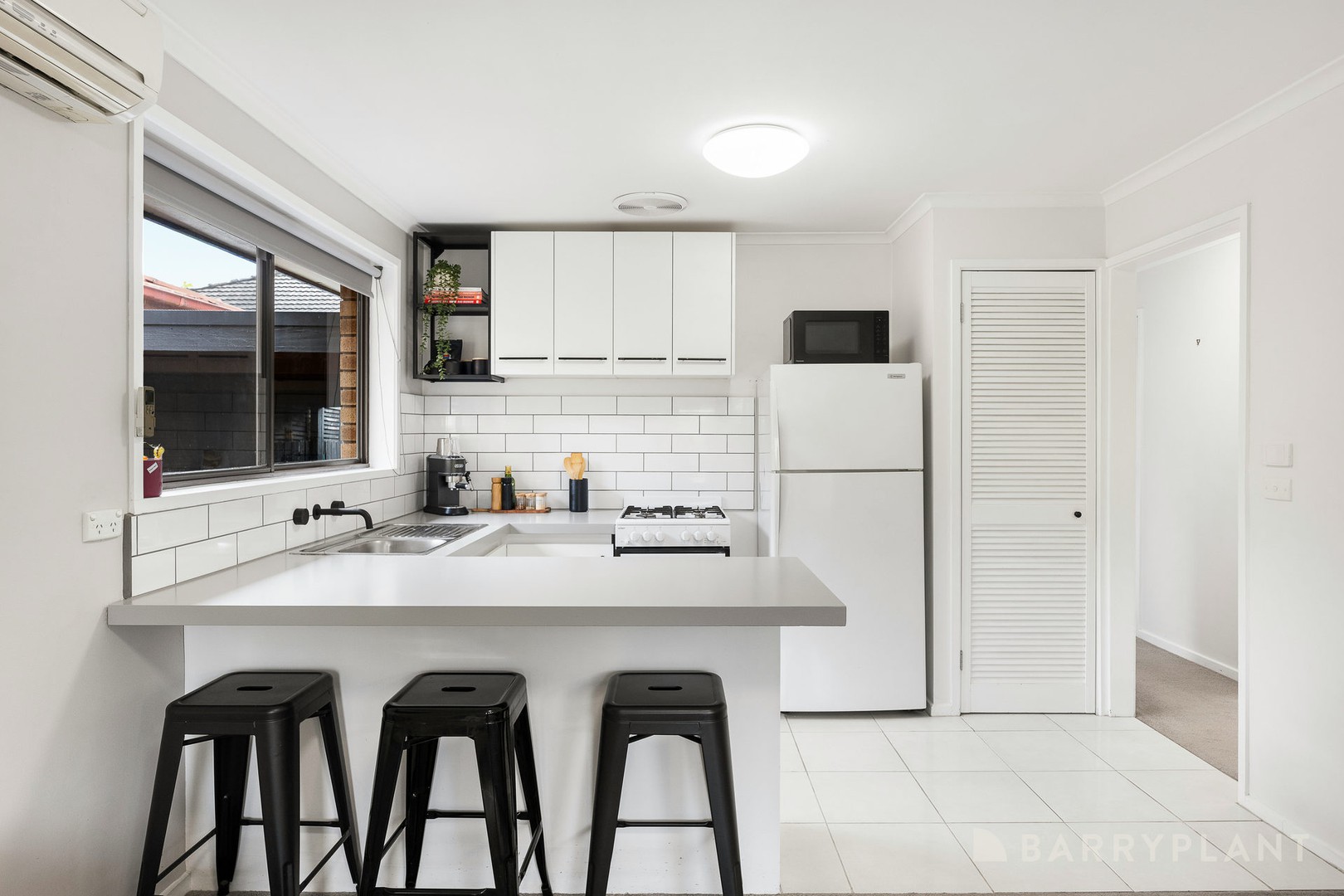 2/6 Mccomb Street, Lilydale, VIC 3140 - Thumbnail 2 - 28/10/2025