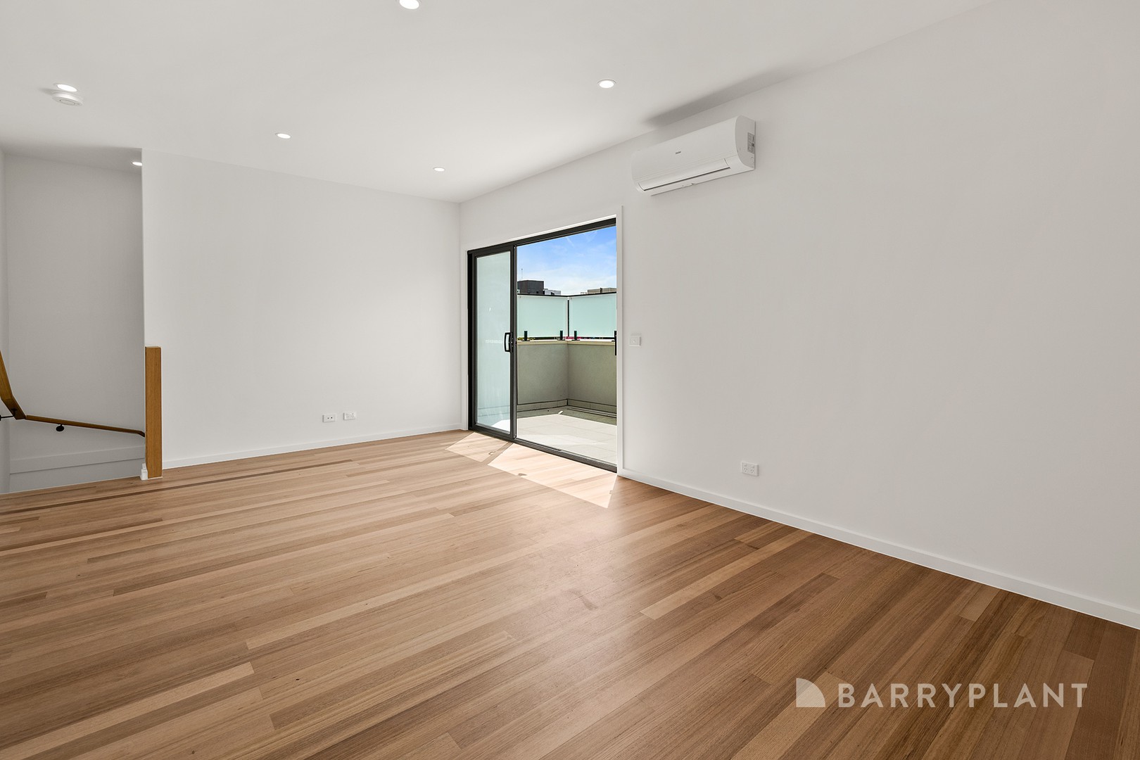 2/6 Oxley Court, Broadmeadows, VIC 3047, Broadmeadows - Thumbnail 4