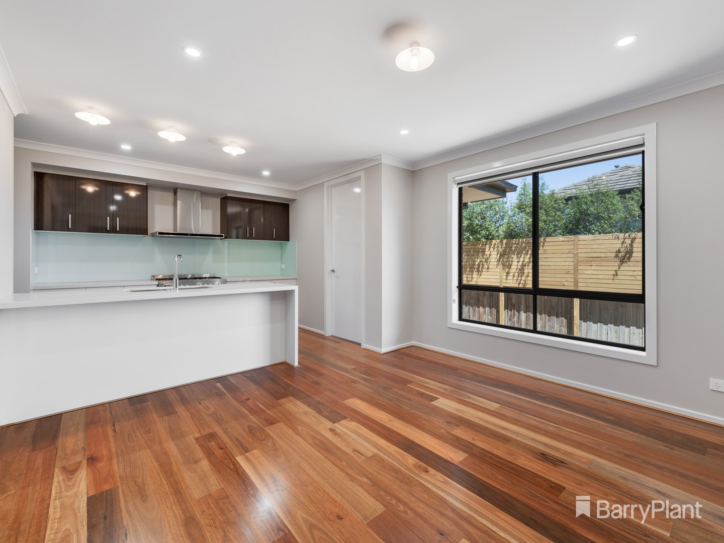 2/6 Pheasant Street, Burwood, VIC 3125, Burwood - Thumbnail 2