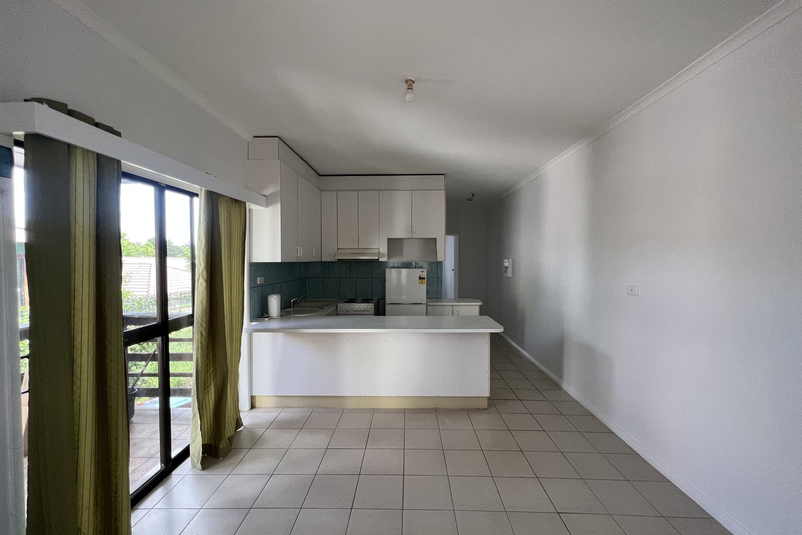 2/6 Rocklands Rise, Meadow Heights, VIC 3048, Meadow Heights - Thumbnail 3