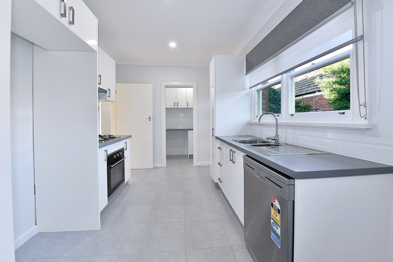 2/6 Sherbourne Street, Essendon, VIC 3040 - Thumbnail 1 - 09/06/2026