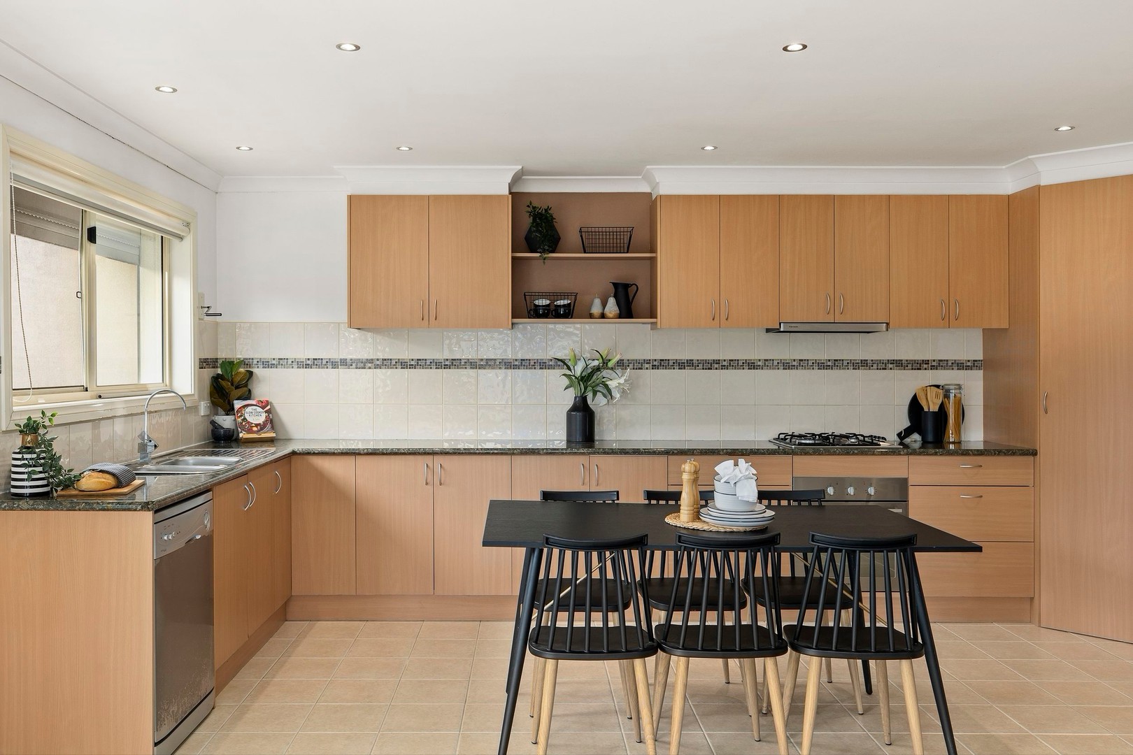 2/6 Spring Street, Tullamarine, VIC 3043, Tullamarine - Thumbnail 4