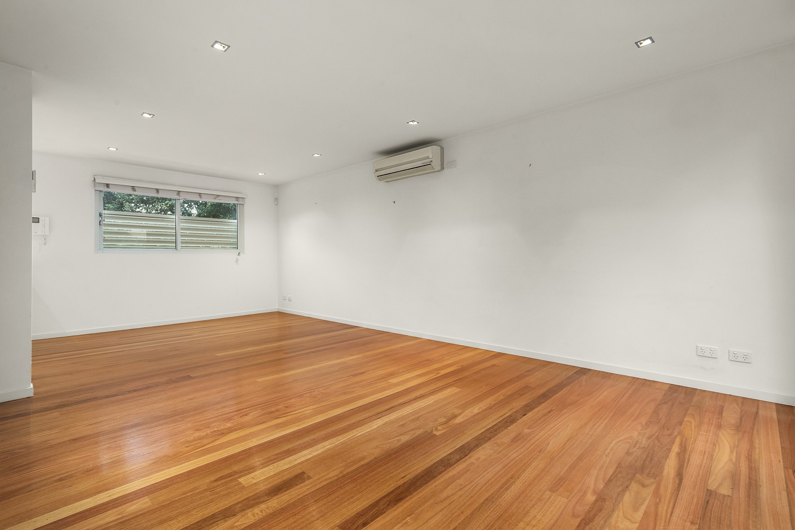 2/6 Summerhill Road, Glen Iris, VIC 3146, Glen Iris - Thumbnail 4