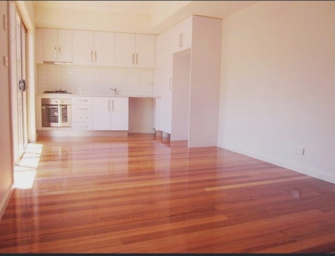 2/60 Locher Avenue, Reservoir, VIC 3073, Reservoir - Thumbnail 3