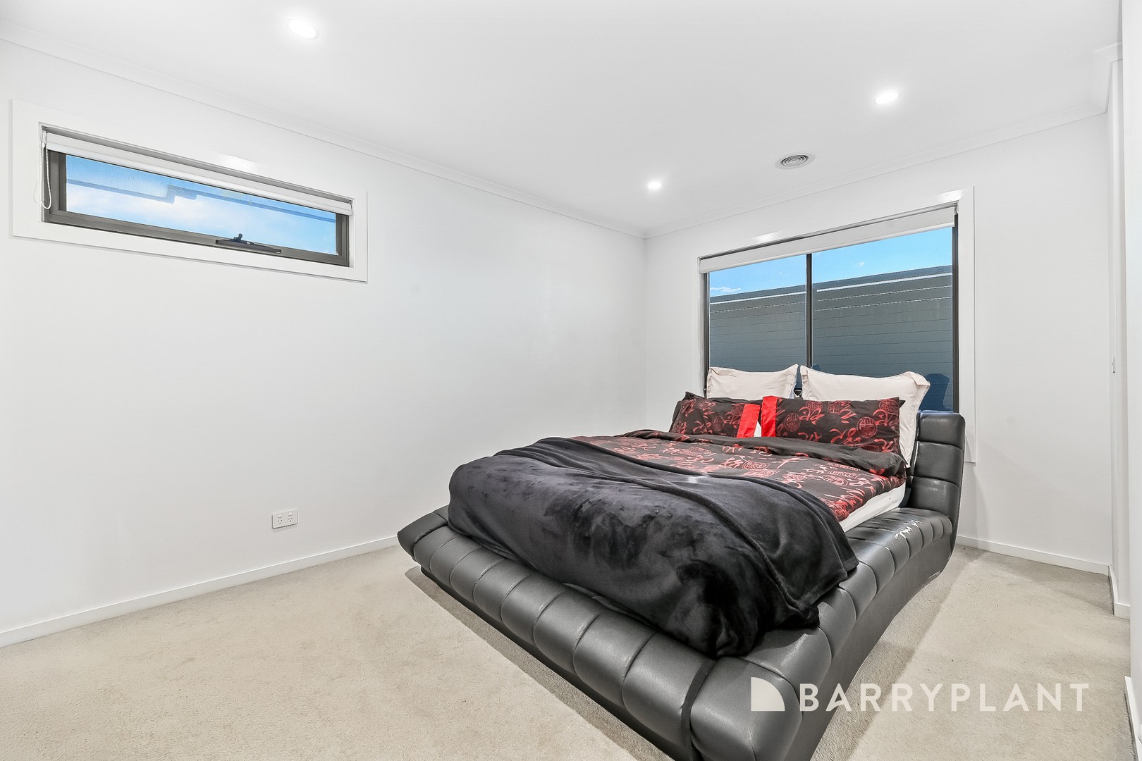 2/61 Homestead Road, Berwick, VIC 3806, Berwick - Thumbnail 4