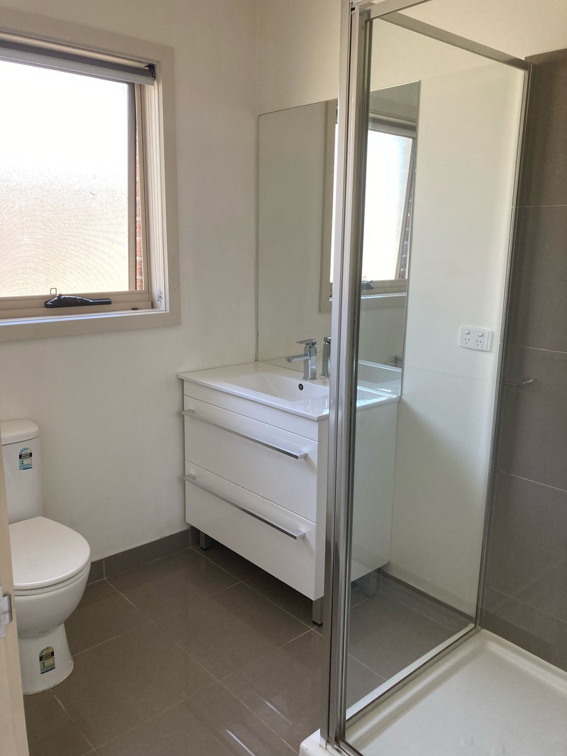2/61 McIntosh St, Airport West, VIC 3042, Airport West - Thumbnail 5