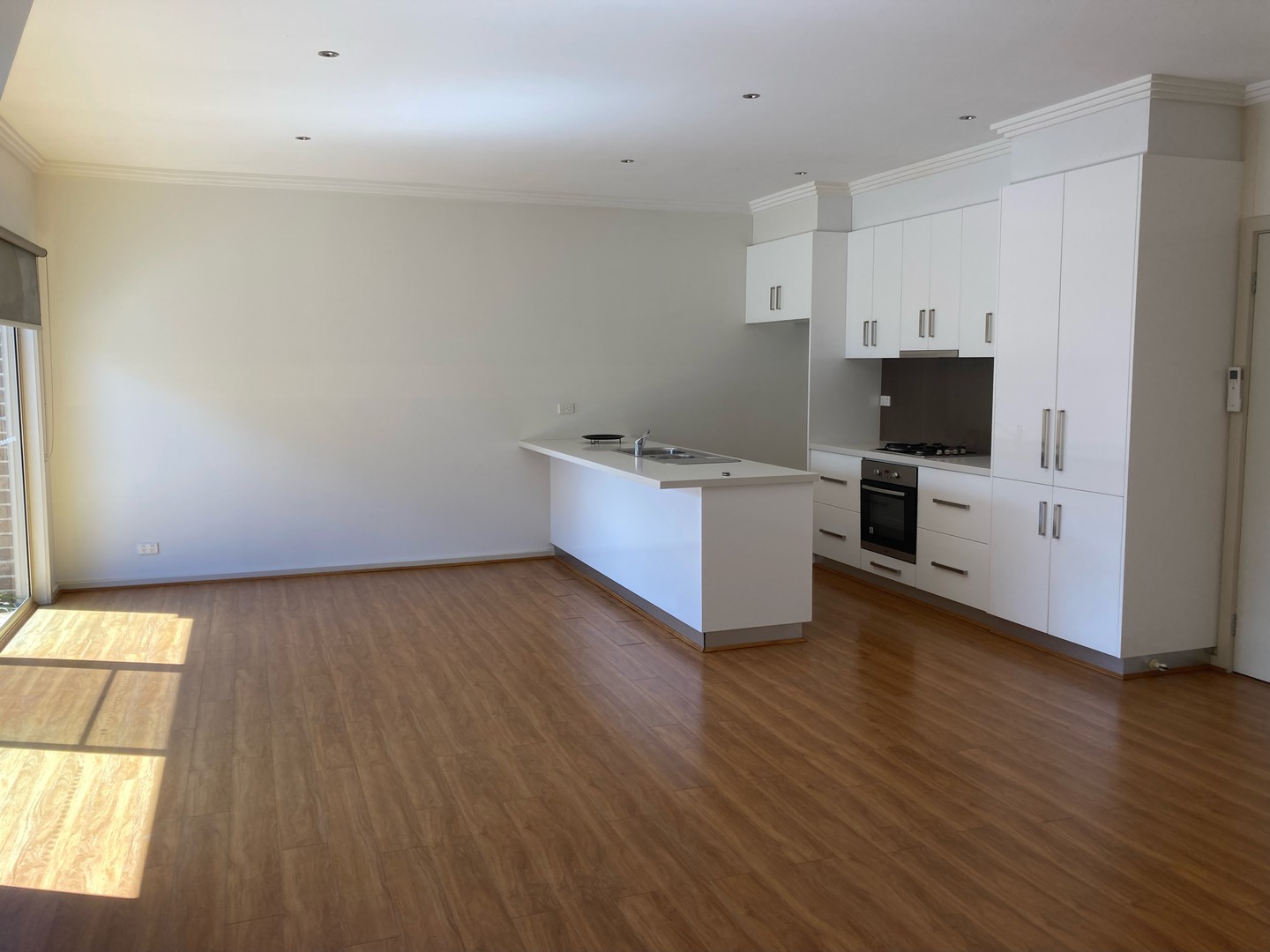 2/61 McIntosh St, Airport West, VIC 3042, Airport West - Thumbnail 2