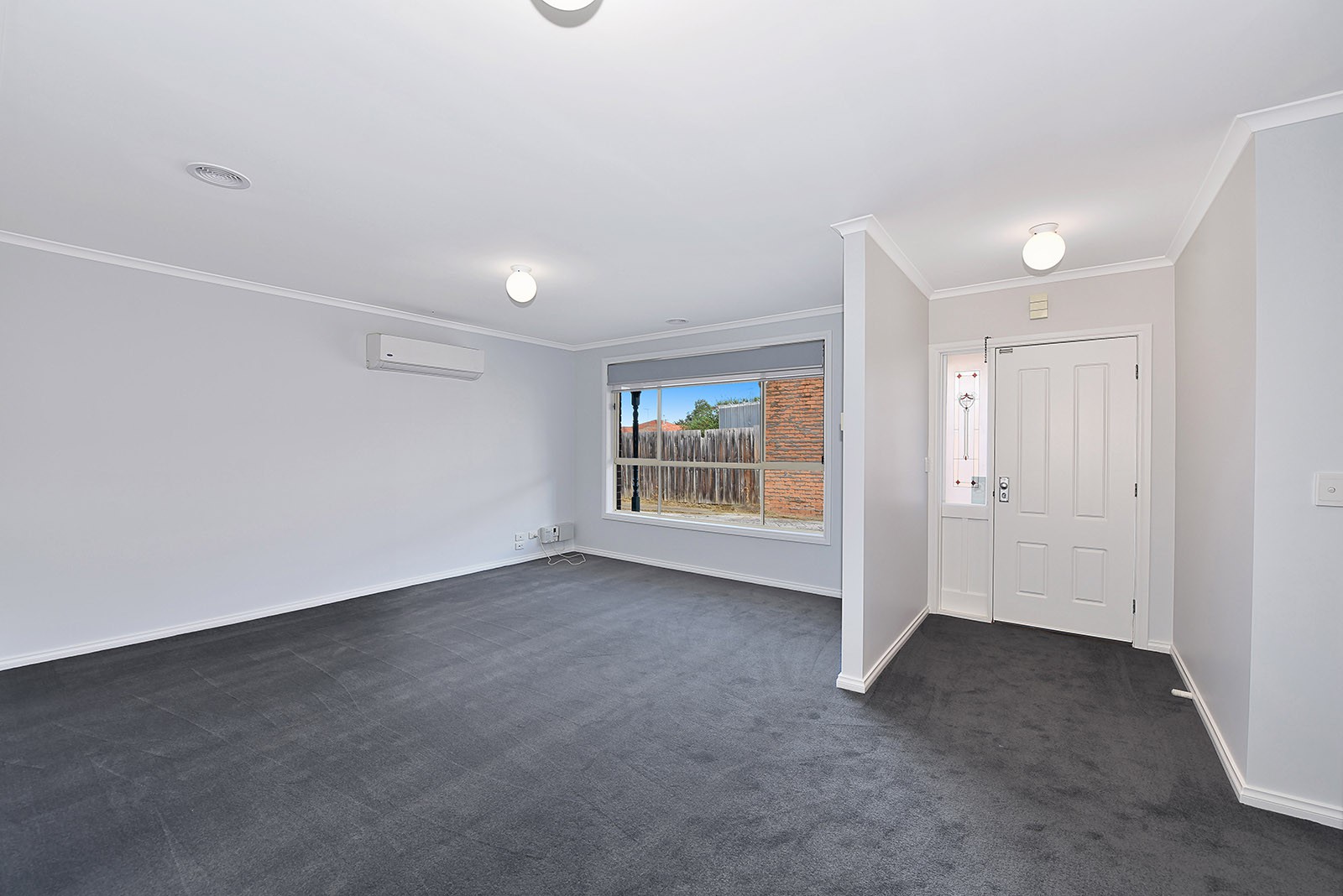 2/61 Parer Road, Airport West, VIC 3042, Airport West - Thumbnail 2