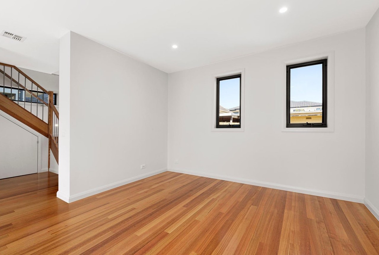 2/61 Renshaw Street, Doncaster East, VIC 3109, Doncaster East - Thumbnail 5