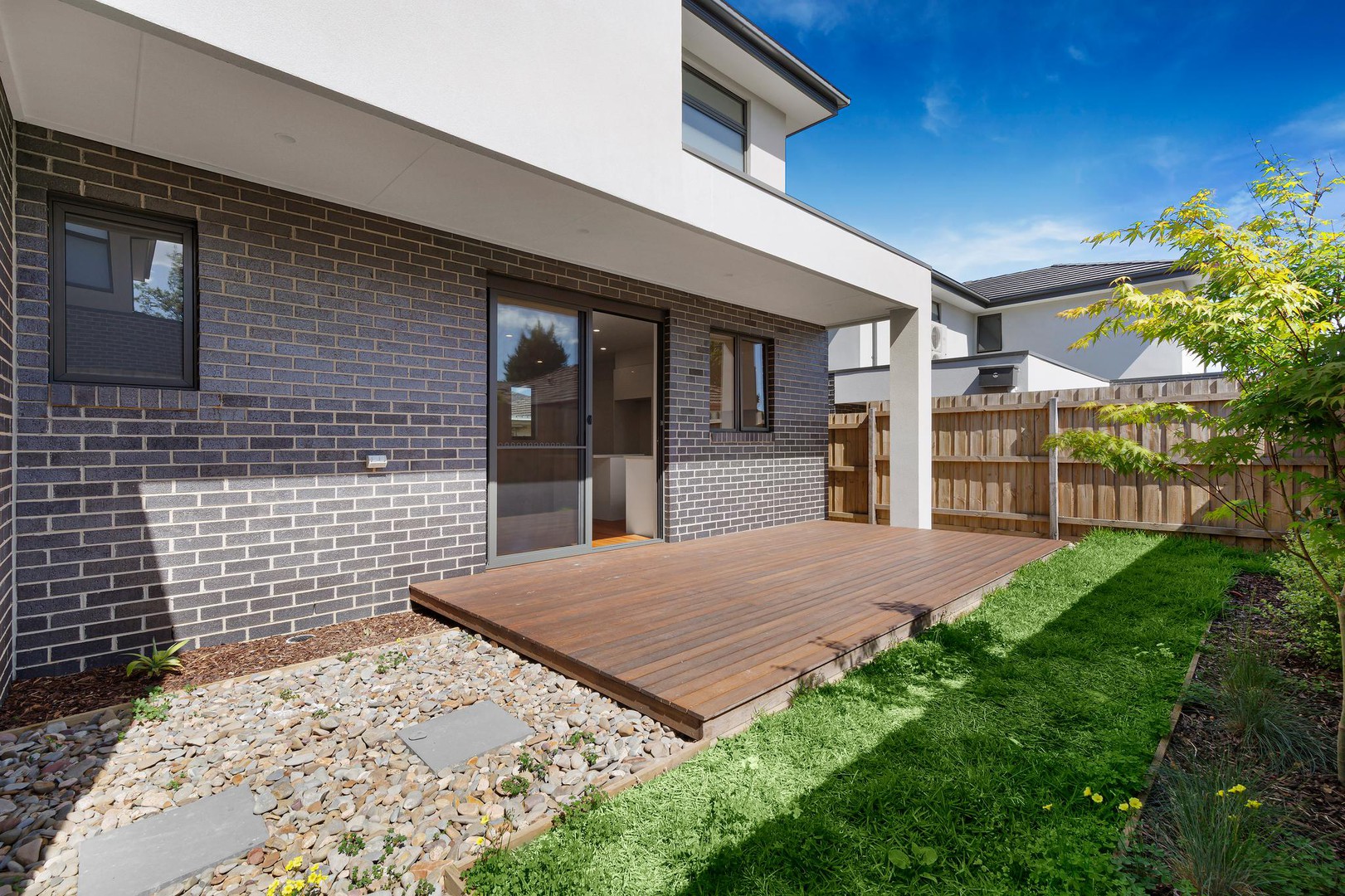 2/61 Renshaw Street, Doncaster East, VIC 3109, Doncaster East - Thumbnail 8