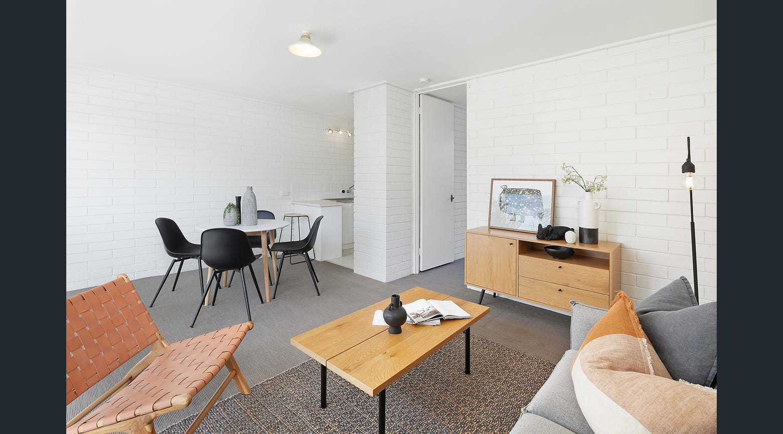 2/61 Roberts Street, Frankston, VIC 3199, Frankston - Thumbnail 3