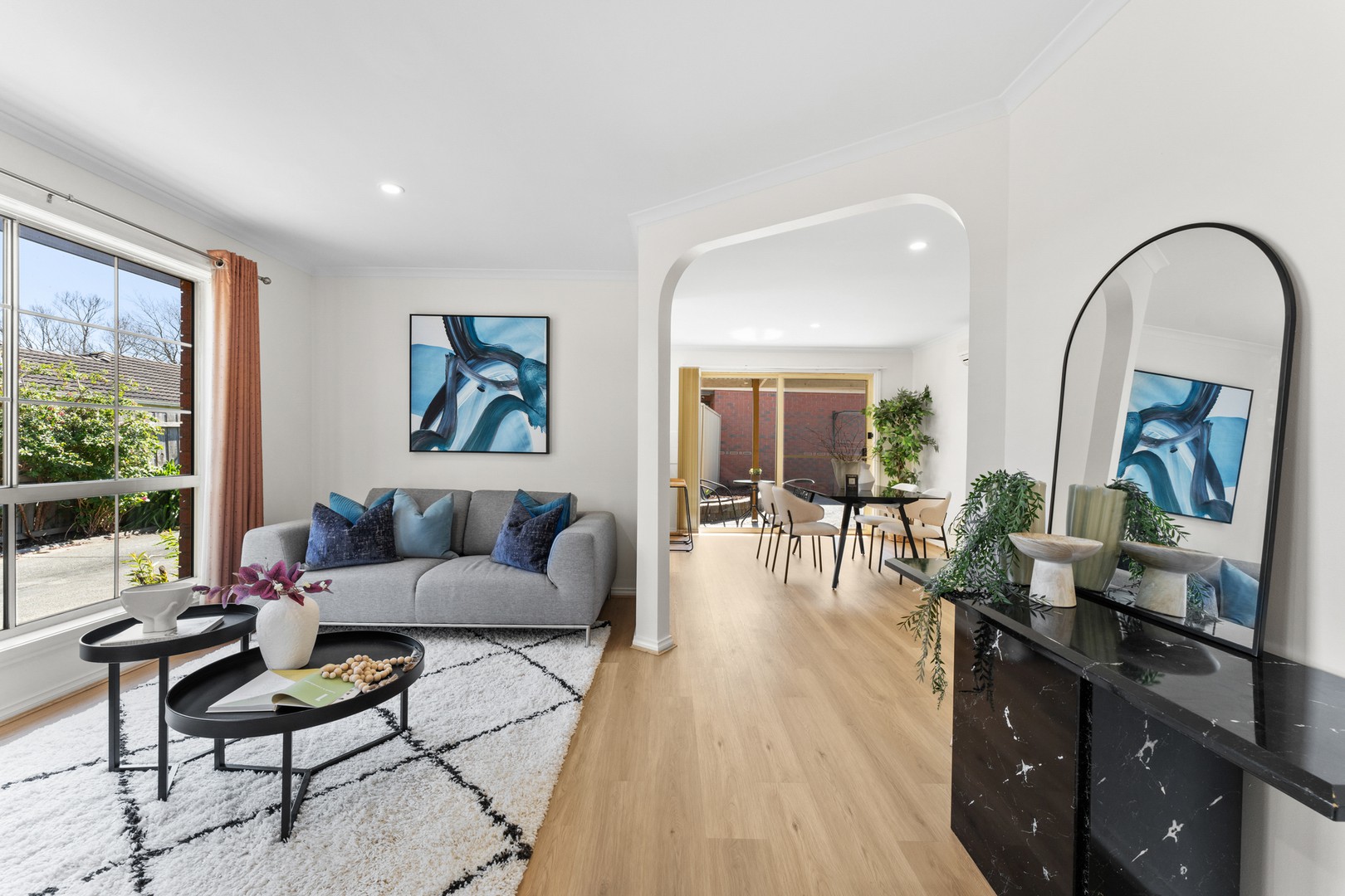 2/61 Strathavan Drive, Berwick, VIC 3806, Berwick - Thumbnail 2