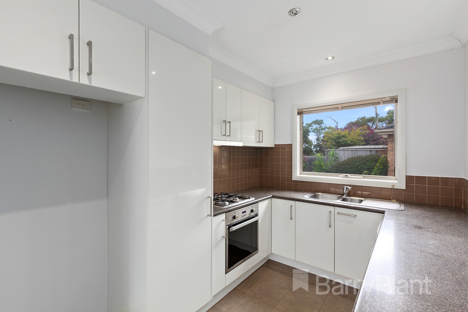 2/62 Plymouth Road, Croydon Hills, VIC 3136, Croydon Hills - Thumbnail 2