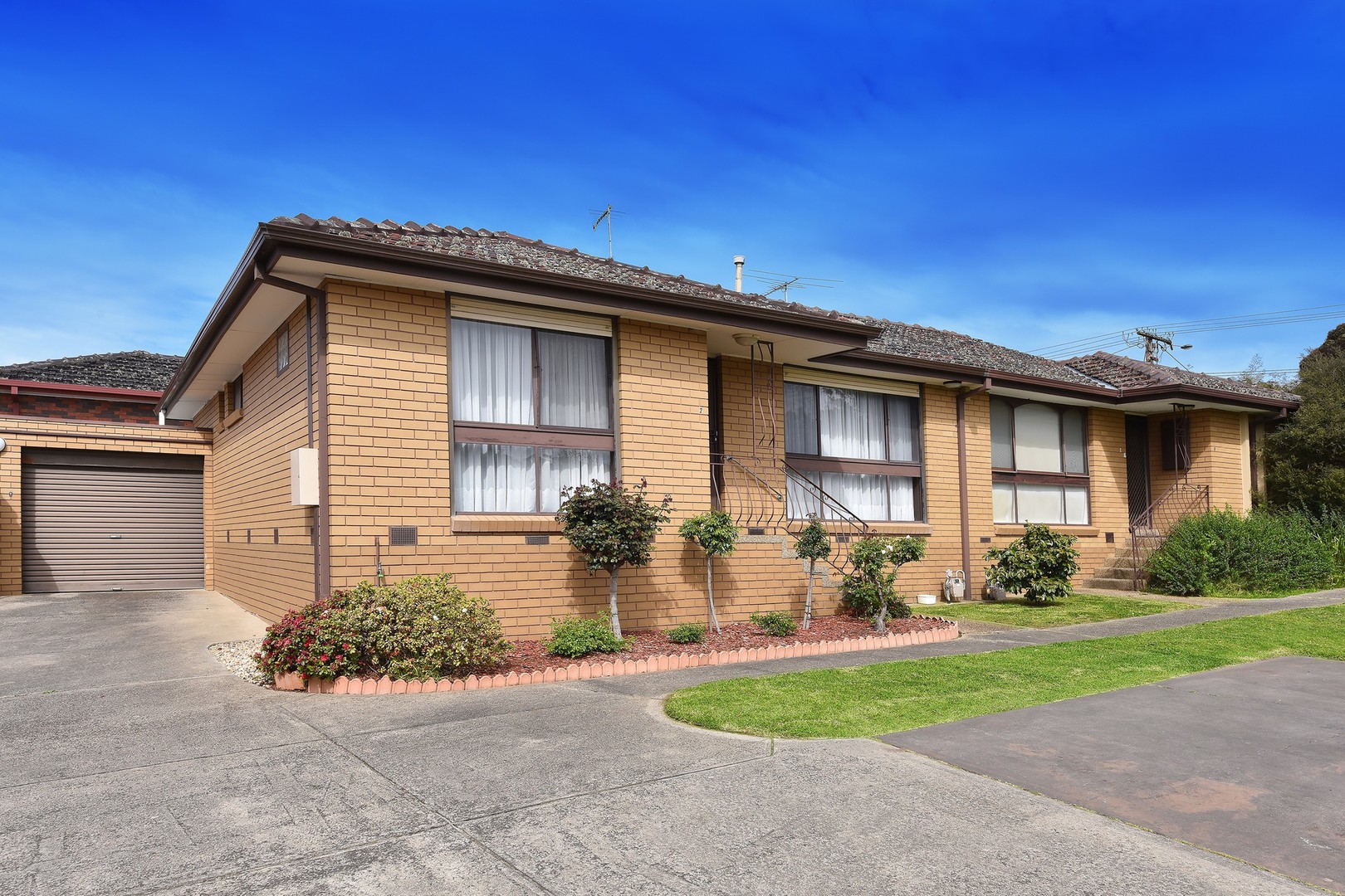 2/62 Thackeray RoadReservoir, VIC 3073, Reservoir - Thumbnail 2