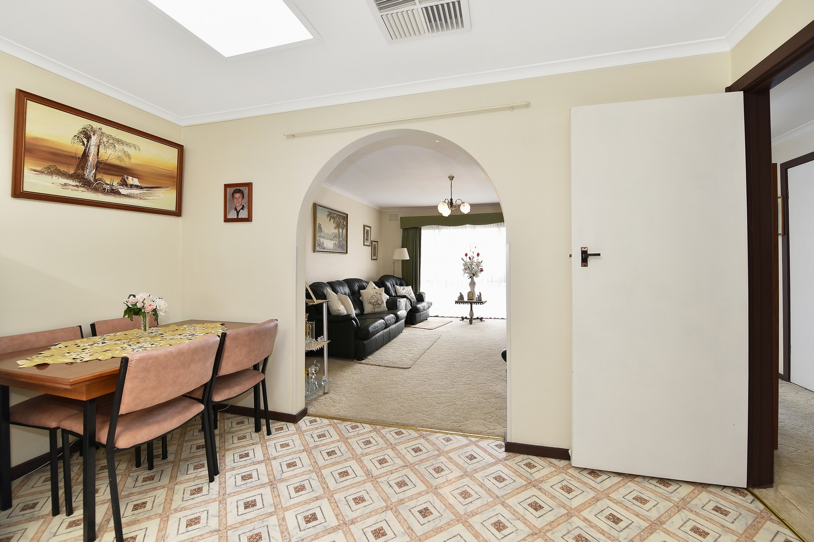 2/62 Thackeray RoadReservoir, VIC 3073, Reservoir - Thumbnail 4