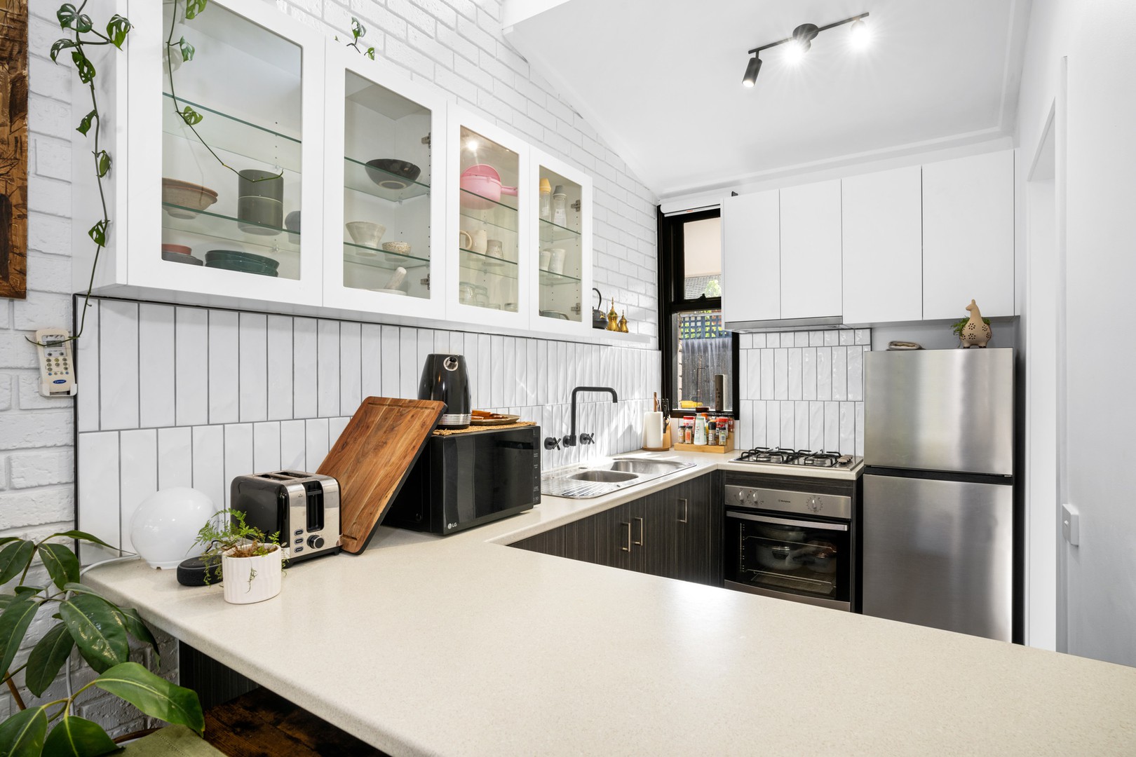 2/63 Calder Street, Manifold Heights, VIC 3218, Manifold Heights - Thumbnail 3