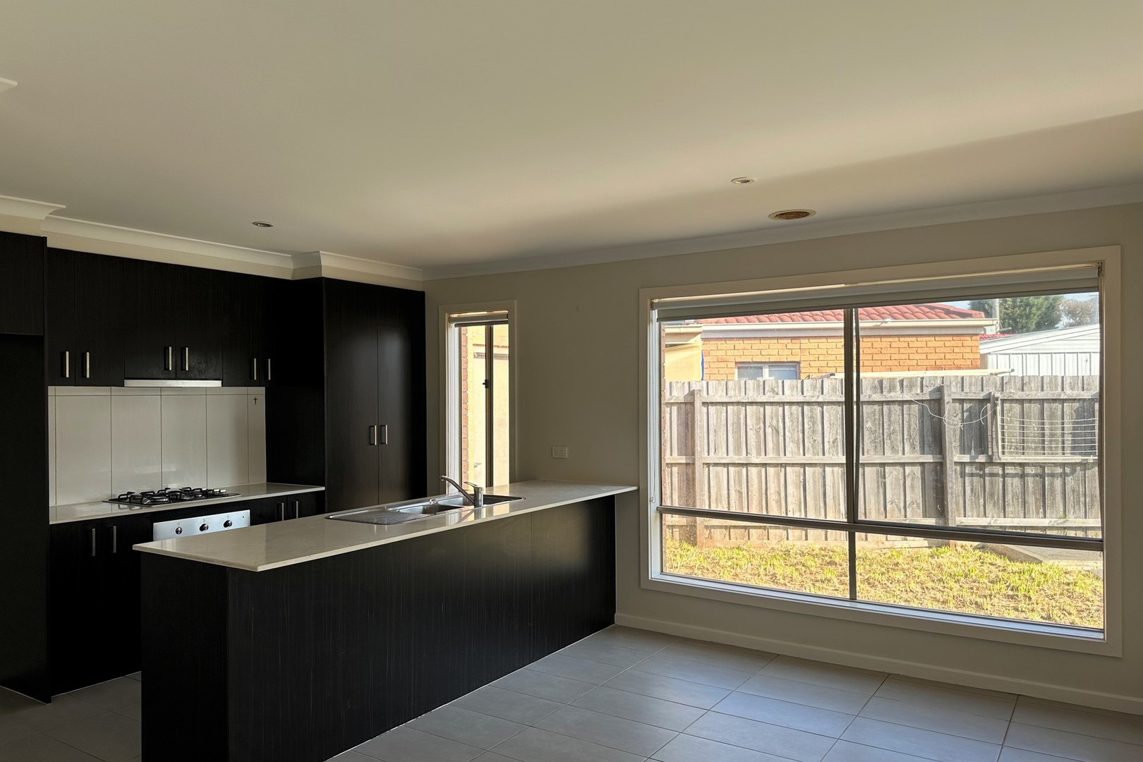 2/63 Gillingham Crescent, Craigieburn, VIC 3064, Craigieburn - Thumbnail 2