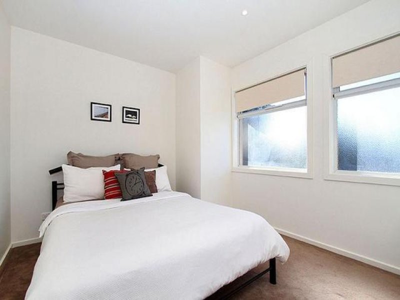 2/63 Lane Crescent, Reservoir, VIC 3073, Reservoir - Thumbnail 5